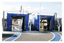 【南国バイパスＧＳがリニューアル】最新型洗車機が2台に、ますます便利に♪